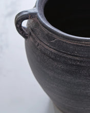 Load image into Gallery viewer, Meadie Vase
