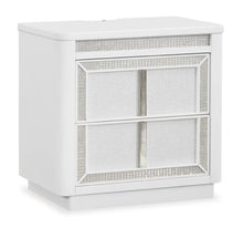 Load image into Gallery viewer, Chalanna Nightstand