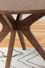 Load image into Gallery viewer, Lyncott Dining Room Set