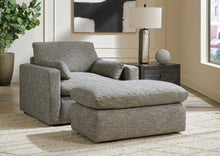 Load image into Gallery viewer, Dramatic Living Room Set