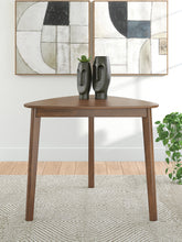 Load image into Gallery viewer, Tameride Dining Table