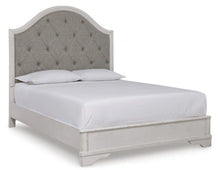 Load image into Gallery viewer, Blendon Queen Upholstered Bed