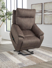 Load image into Gallery viewer, Crestmeade Power Lift Recliner