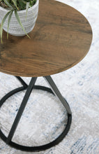 Load image into Gallery viewer, Cassbryn Table (Set of 3)