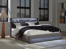 Load image into Gallery viewer, Verishaw Upholstered Bed