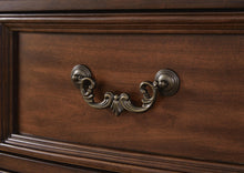 Load image into Gallery viewer, Lavinton Bedroom Set
