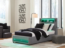 Load image into Gallery viewer, Verishaw Upholstered Bed