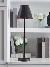 Load image into Gallery viewer, Wimner Table Lamp