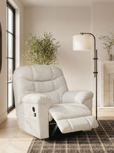 Load image into Gallery viewer, Linenfield Recliner