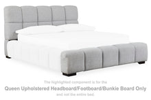 Load image into Gallery viewer, Grendusk Upholstered Bed