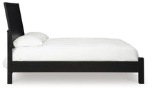 Load image into Gallery viewer, Danziar Bedroom Set