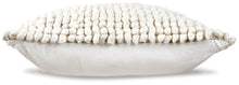 Load image into Gallery viewer, Aavie Pillow