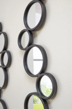 Load image into Gallery viewer, Vinler Accent Mirror Set (Set of 2)