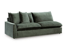 Load image into Gallery viewer, Carriage View Sectional