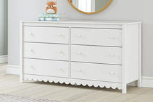 Load image into Gallery viewer, Hallityn Dresser