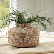Load image into Gallery viewer, Meltland Vase