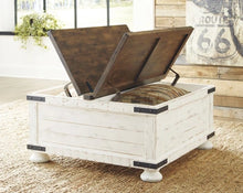 Load image into Gallery viewer, Wystfield Table Set