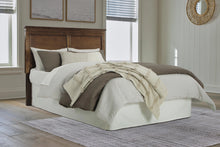 Load image into Gallery viewer, Danabrin Panel Storage Bed
