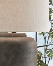 Load image into Gallery viewer, Zandophen Table Lamp