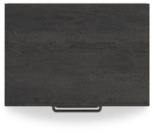 Load image into Gallery viewer, Hollivern Bedroom Set