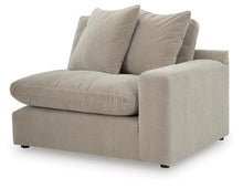 Load image into Gallery viewer, Maxton Heights Sectional