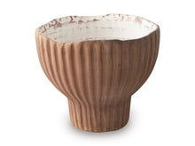 Load image into Gallery viewer, Orban Vase