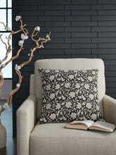 Load image into Gallery viewer, Alanderson Pillow (Set of 4)