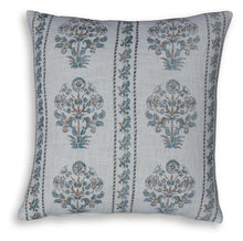 Load image into Gallery viewer, Paulmour Pillow (Set of 4)