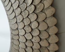 Load image into Gallery viewer, Wrightmund Accent Mirror