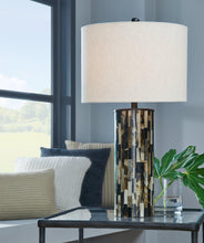 Load image into Gallery viewer, Ellford Table Lamp - 46 Furniture and Mattress Gallery