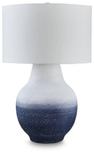 Load image into Gallery viewer, Dashland Table Lamp