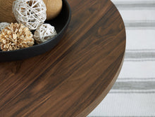 Load image into Gallery viewer, Elbrynn Table (Set of 3)