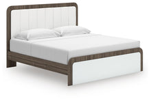 Load image into Gallery viewer, Kendanport Upholstered Bed