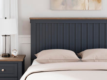 Load image into Gallery viewer, Landocken Bedroom Package
