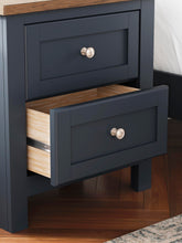 Load image into Gallery viewer, Landocken Bedroom Package