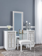 Load image into Gallery viewer, Chalanna Vanity with Mirror - 46 Furniture and Mattress Gallery