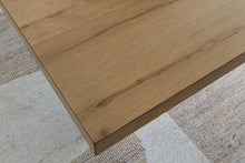 Load image into Gallery viewer, Galliden Dining Table