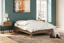 Load image into Gallery viewer, Deanlow Bed