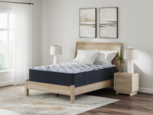 Load image into Gallery viewer, Firm Luxe 2.0 Mattress