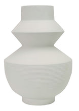 Load image into Gallery viewer, Naveen Vase