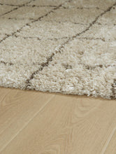 Load image into Gallery viewer, Wrenlow Rug