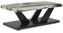 Load image into Gallery viewer, Cendill Table (Set of 3)