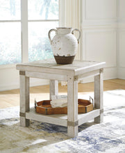Load image into Gallery viewer, Carynhurst End Table Set