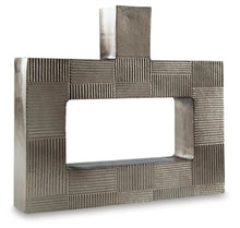 Load image into Gallery viewer, Wrengrove Vase
