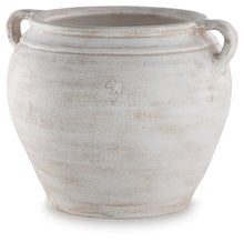 Load image into Gallery viewer, Meadie Vase