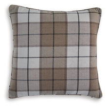 Load image into Gallery viewer, Godricton Pillow (Set of 4)