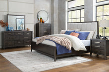 Load image into Gallery viewer, Westonfort Chest of Drawers