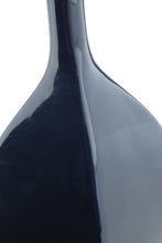 Load image into Gallery viewer, Abtinson Vase