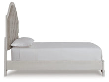 Load image into Gallery viewer, Blendon Queen Upholstered Bed