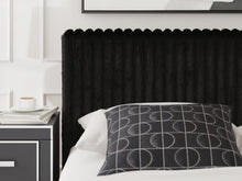 Load image into Gallery viewer, Zuraleus Bed